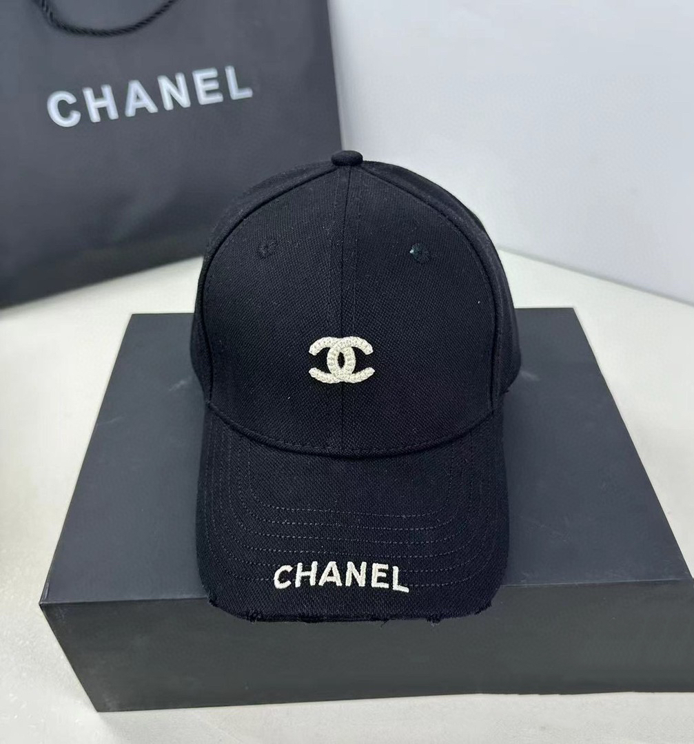 【Chanel】2025新作 シャネル 刺繍入りベースボールキャップ
