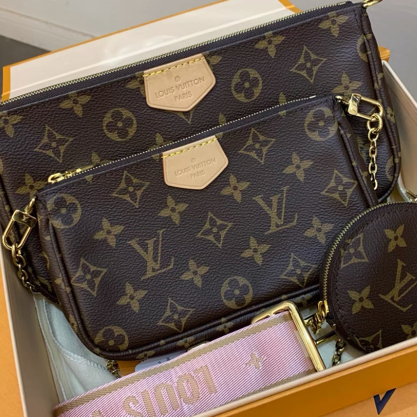 人気【LOUIS VUITTON】 ルイヴィトン ト マルチポシェットアクセサリー