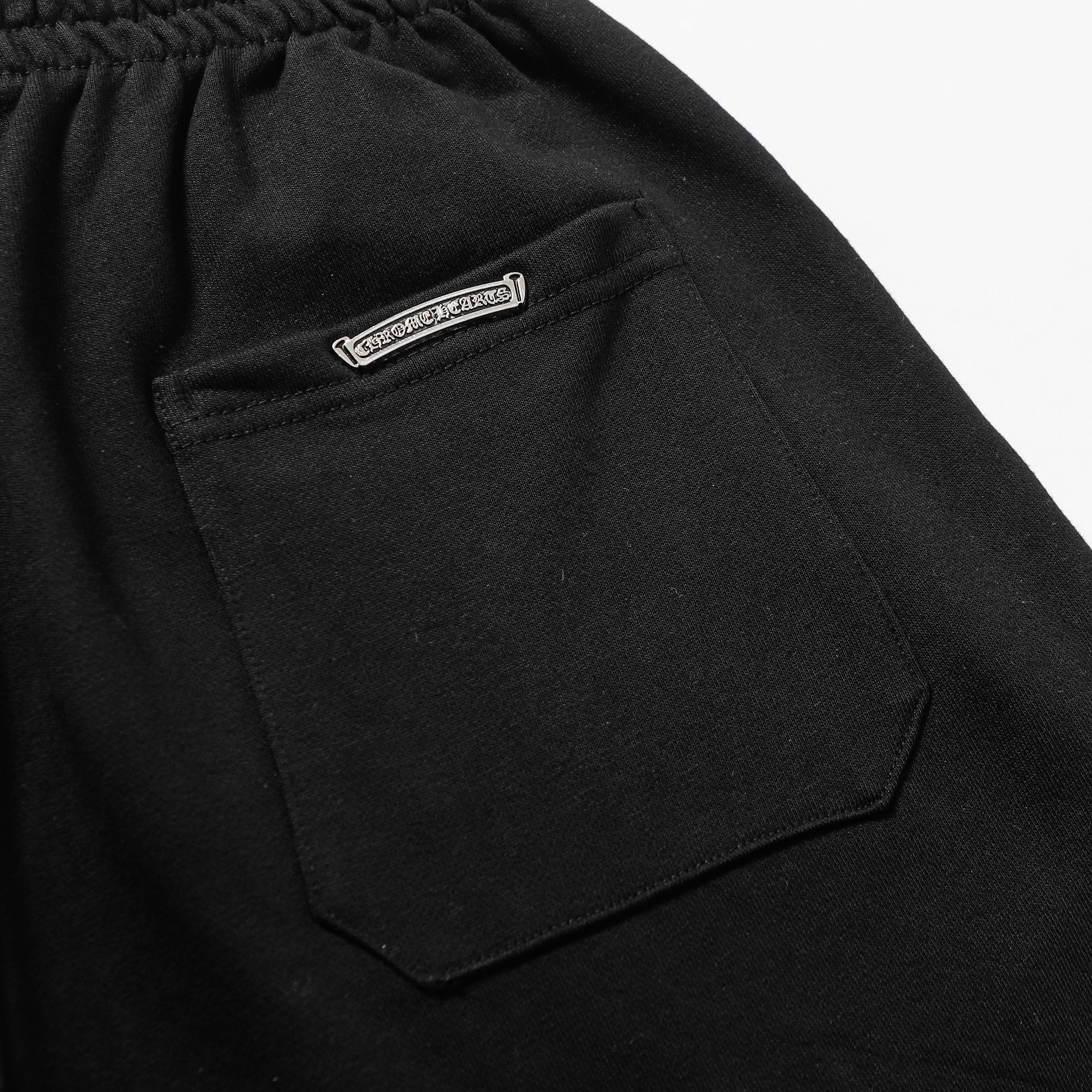 【Chrome Hearts】クロムハーツ セメタリーレザー クロスパッチ ペーパージャム ショートパンツ