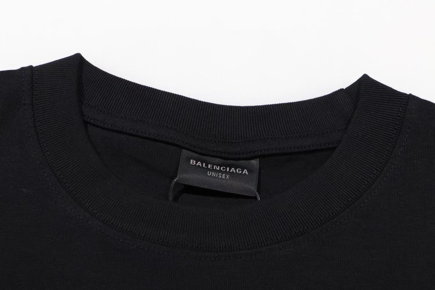 BALENCIAGA 【バレンシアガ】 T-shirt