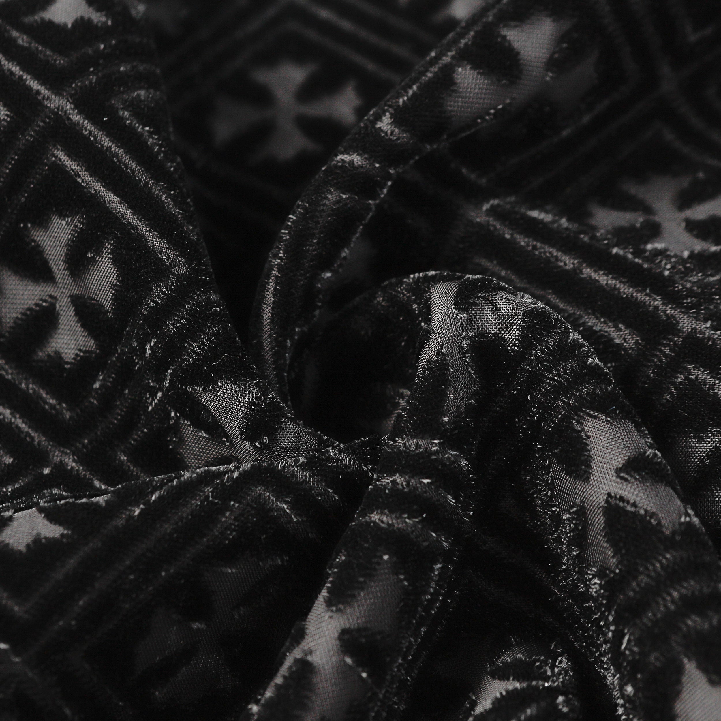 【Chrome Hearts】クロムハーツ クロス ブラックベルベット Tシャツ