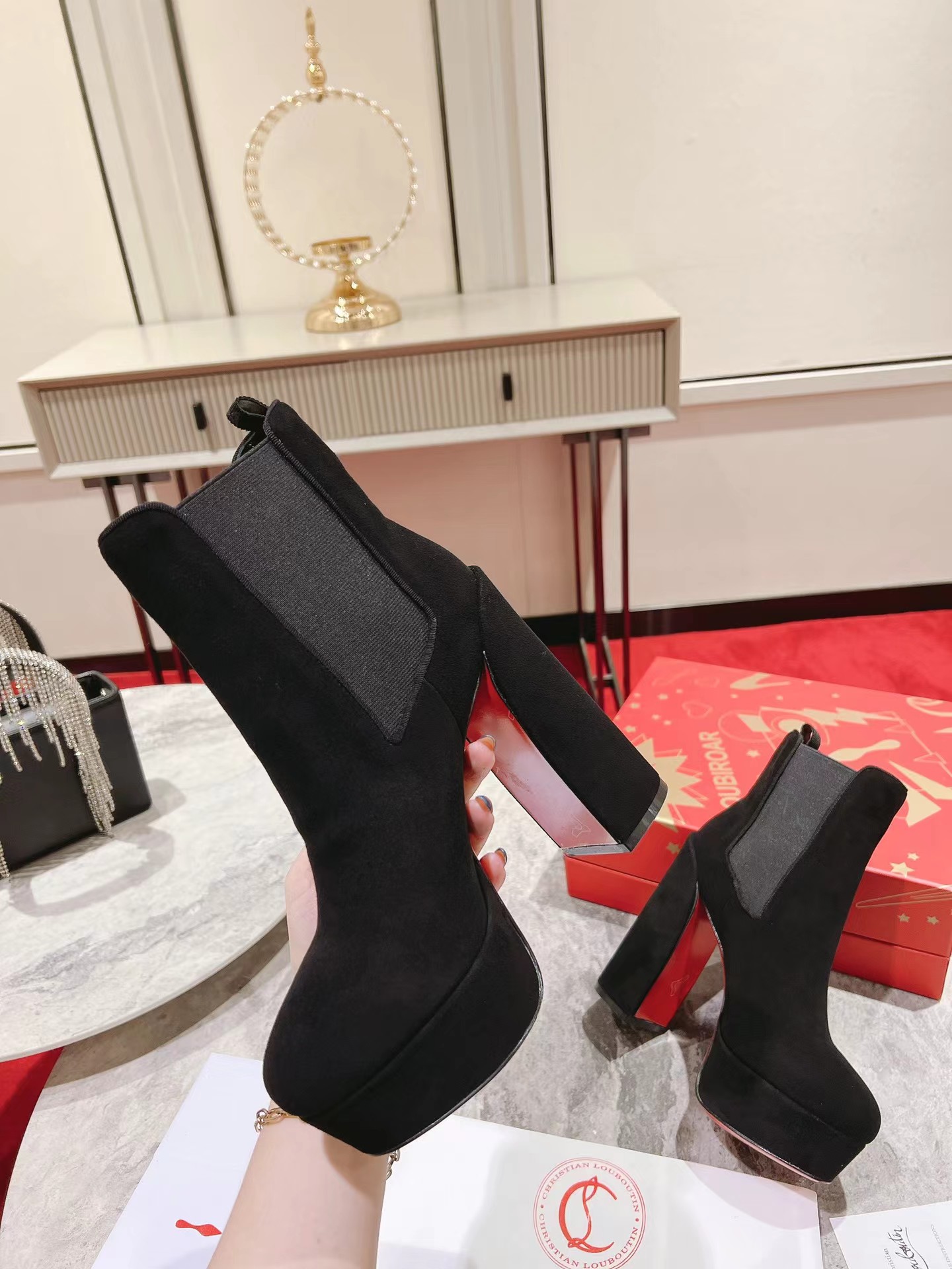 【Christian Louboutin】クリスチャン ルブタン Movidastic 130 mm Low Boots Veau Velours Black-高島屋オンラインストア - 公式