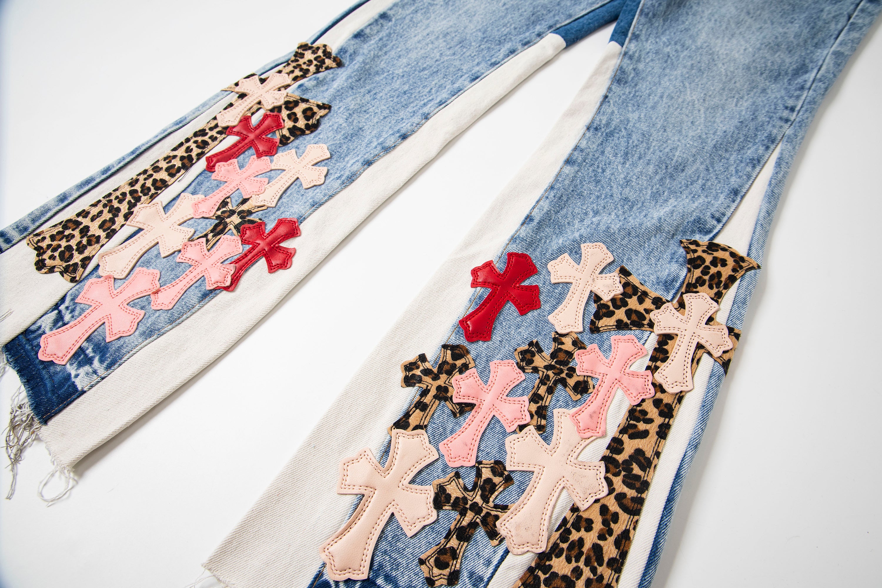 【Chrome Hearts】クロムハーツ ギャラリー部門 クロスパッチフレアデニムジーンズ 8186