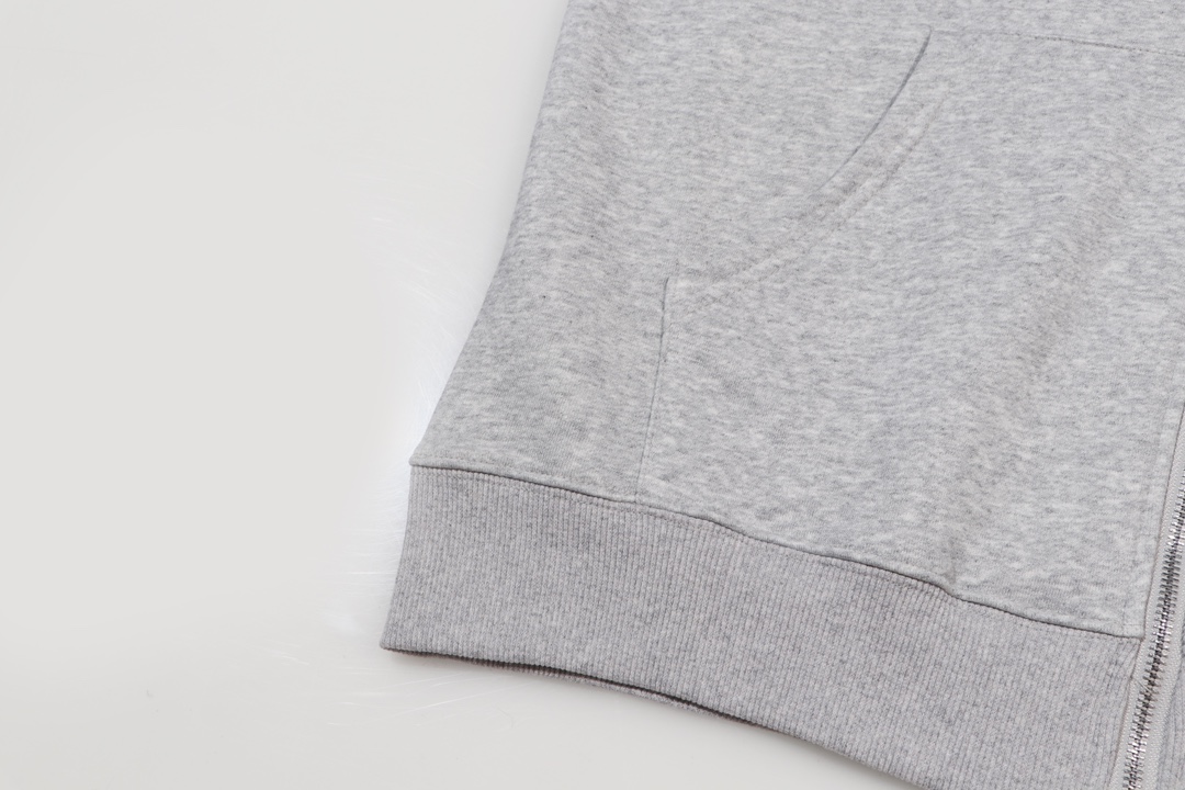 【CELINE旗艦店】パーカー★男女兼用★ご好評に付き再入荷！