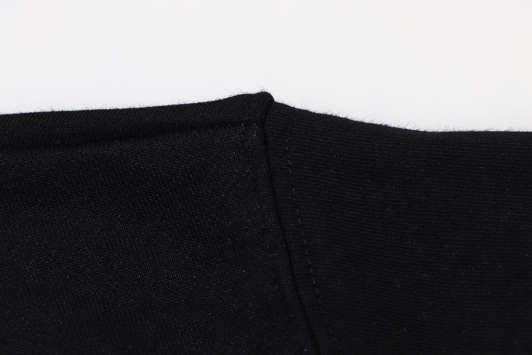 【CELINE旗艦店】パーカー★男女兼用★ご好評に付き再入荷！