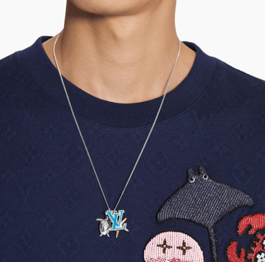 【国内発送/直営店】LVタートル ネックレスカメ LV イニシャル メンズ アクセサリー ヒトデ