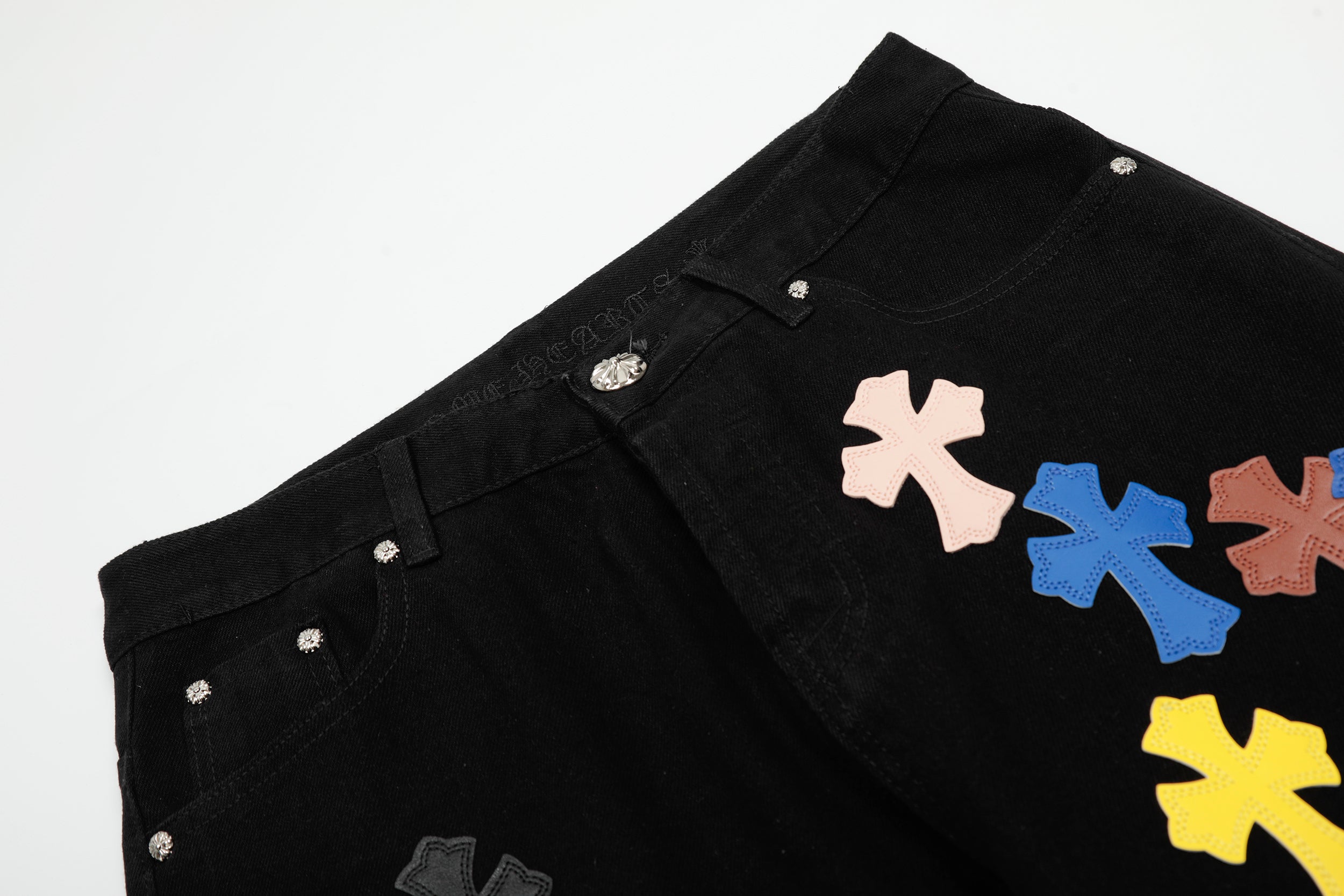 【Chrome Hearts】クロムハーツ カラー＆パッチ フレイムニージーンズ