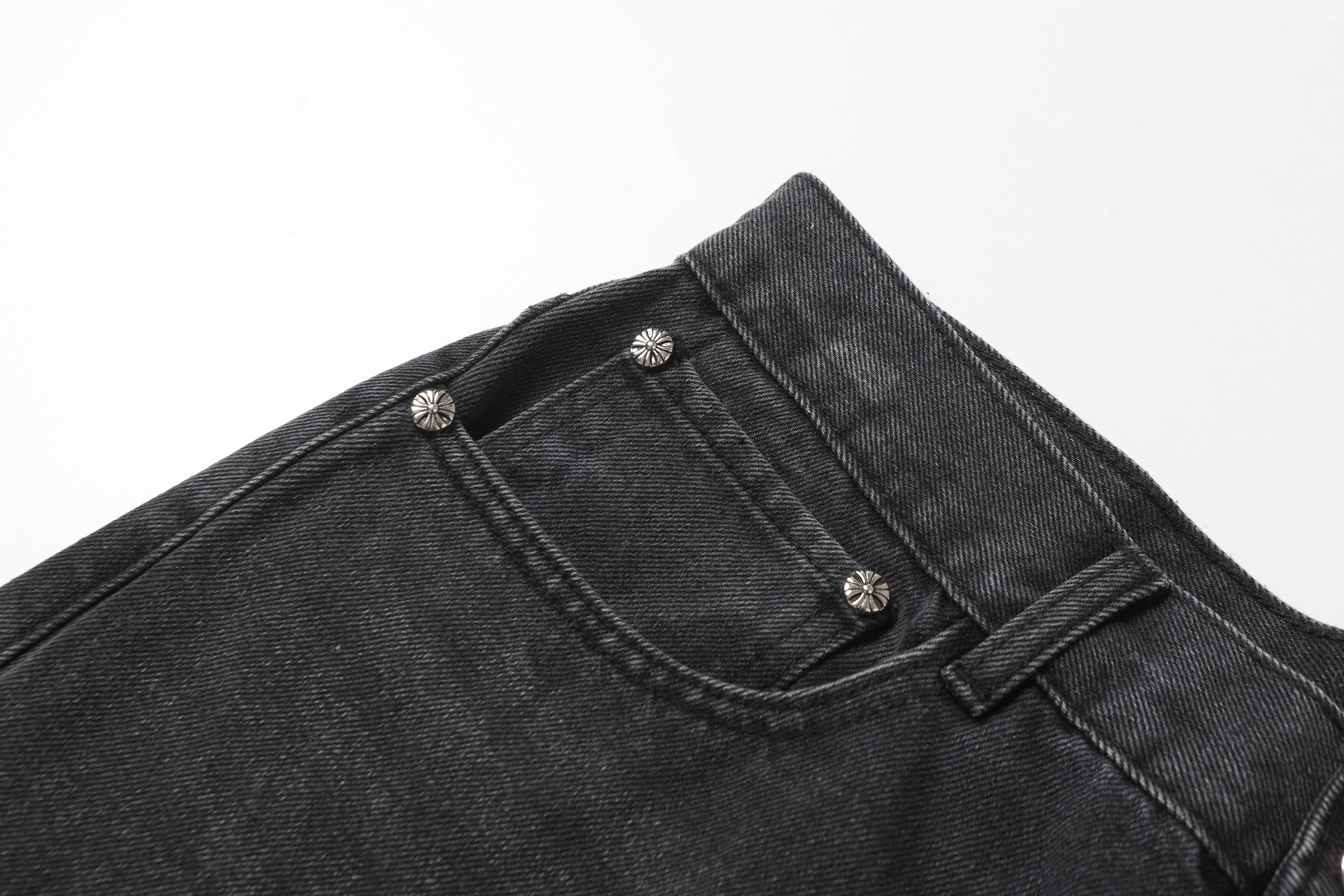 【Chrome Hearts】クロムハーツ ブラッククロスパッチ グレージーンズ