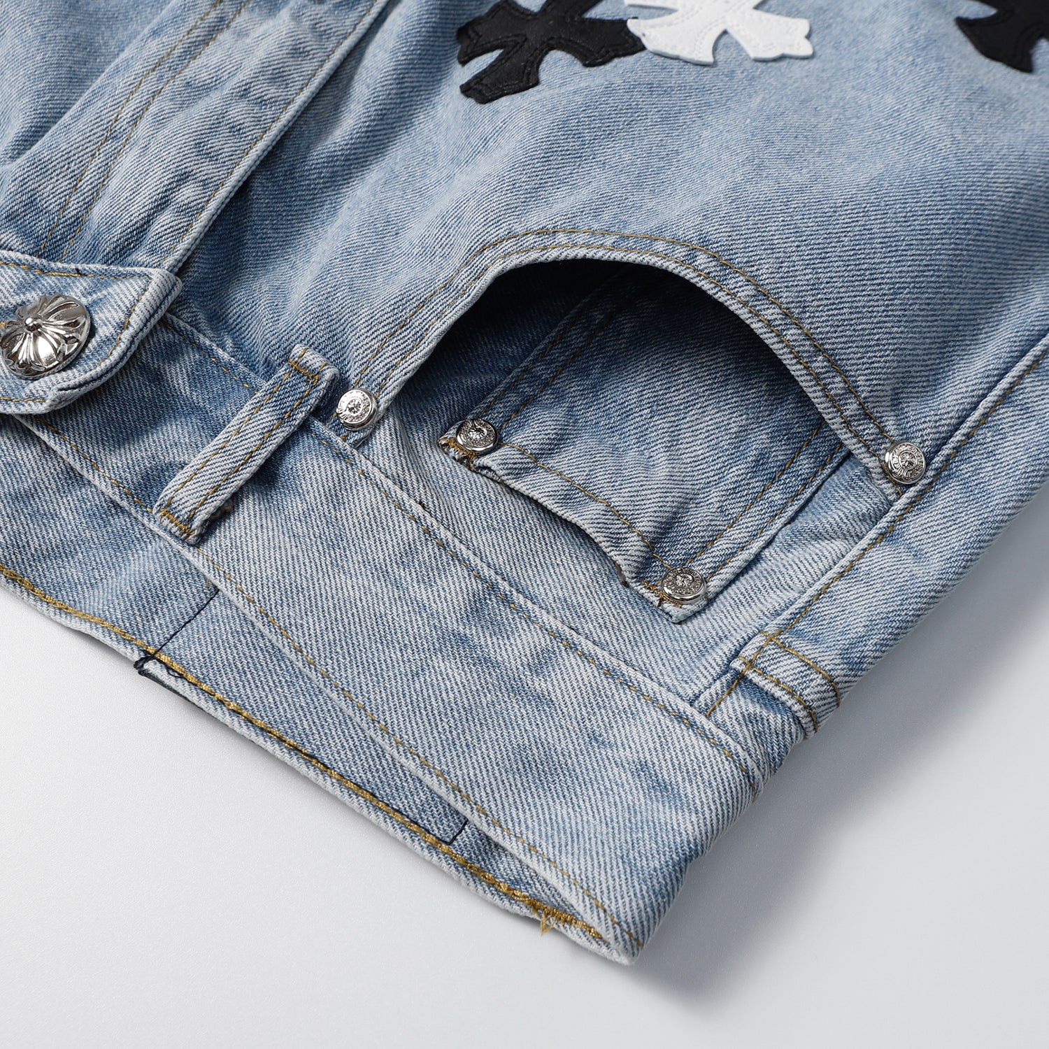 【Chrome Hearts】クロムハーツ 新作デニムショーツ 9926