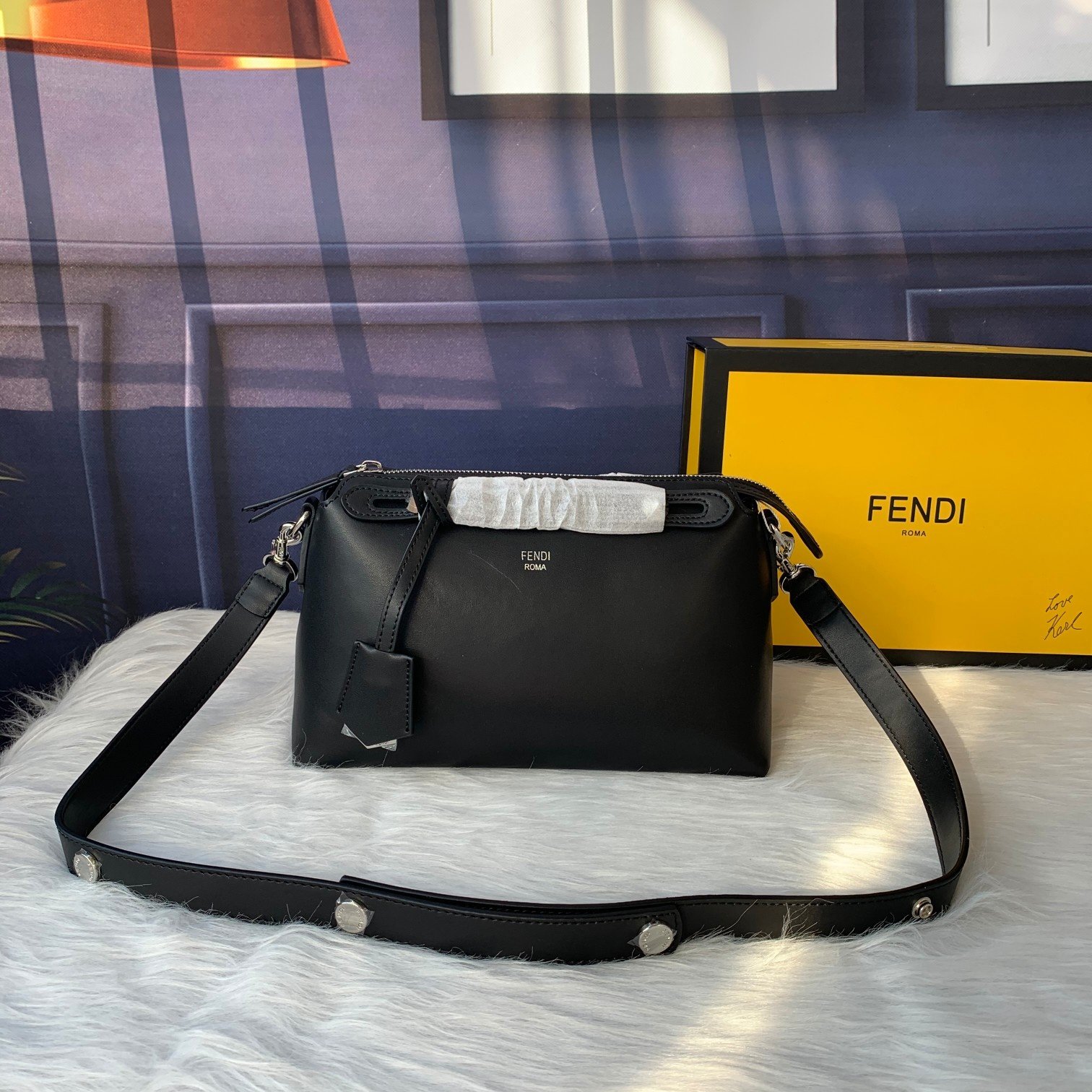FENDIフェンディ メッセンジャーバッグ 27x15x13 cm-高島屋オンラインストア - 公式