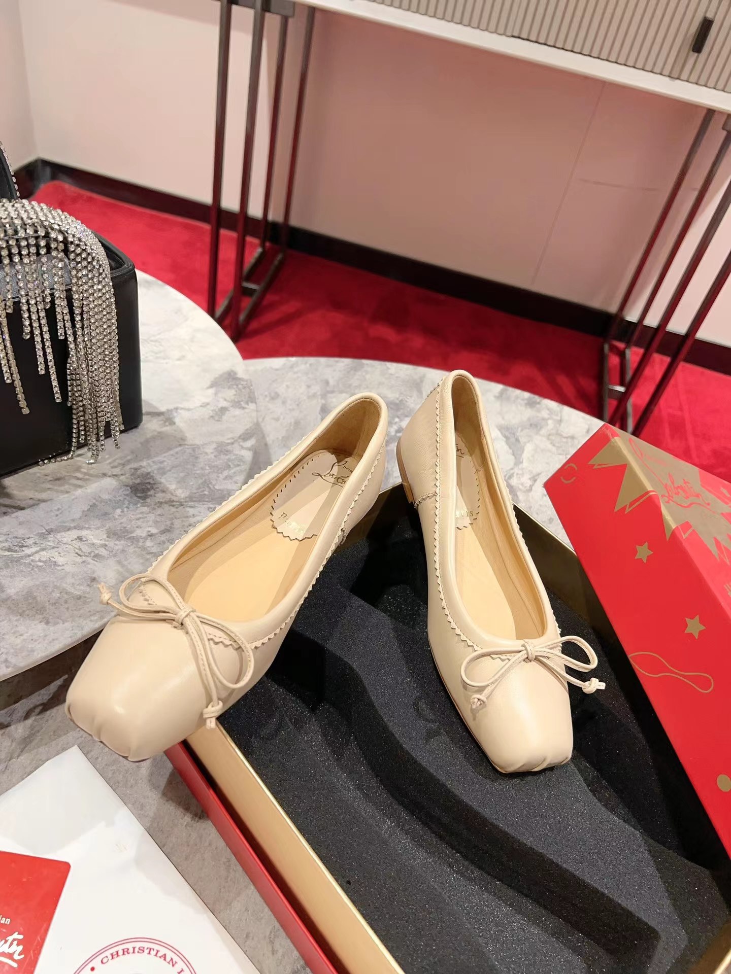 【Christian Louboutin】クリスチャン ルブタン Mamadrague Ballerinas Nappa Leather Leche Beige-高島屋オンラインストア - 公式