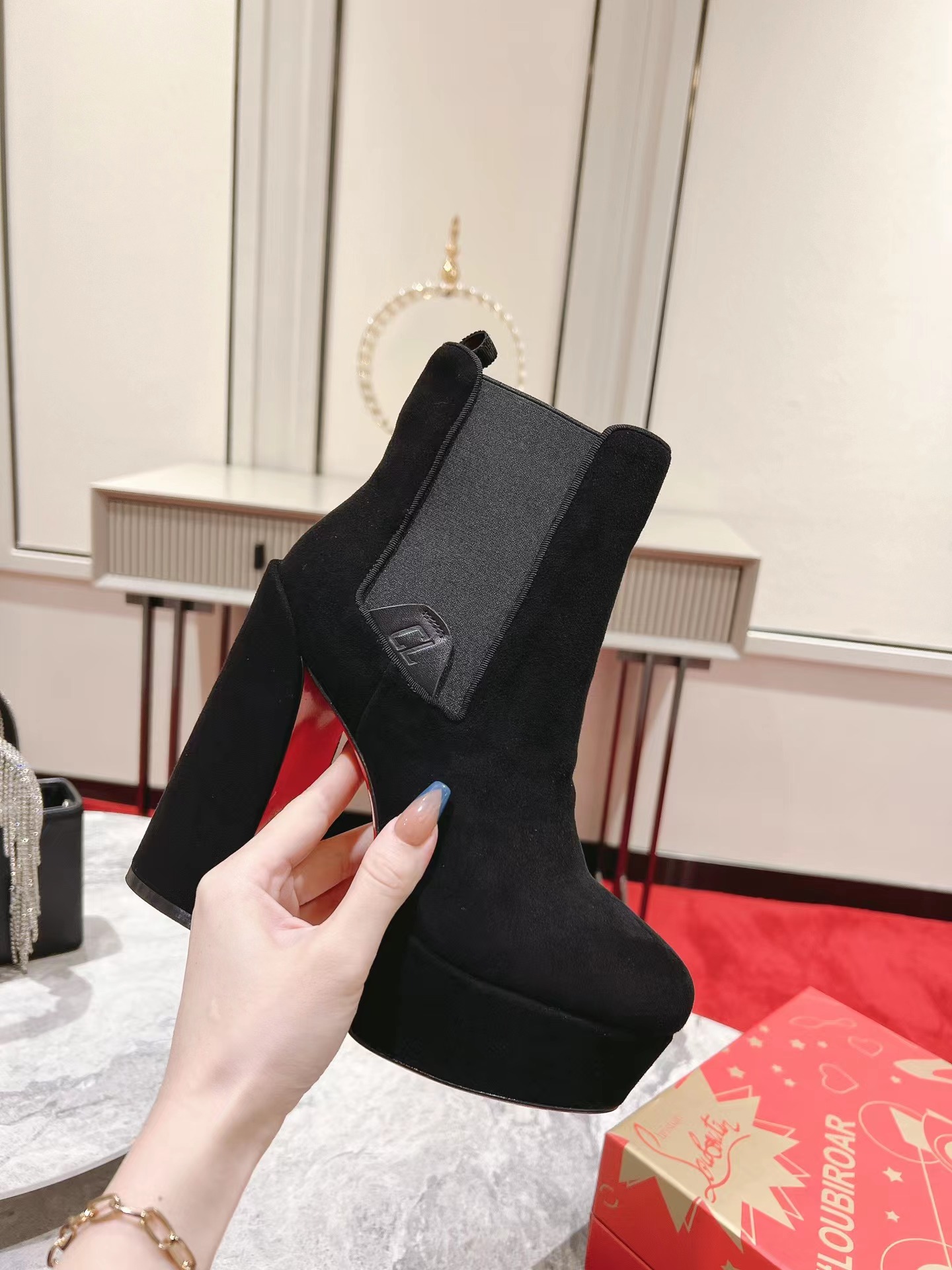 【Christian Louboutin】クリスチャン ルブタン Movidastic 130 mm Low Boots Veau Velours Black-高島屋オンラインストア - 公式