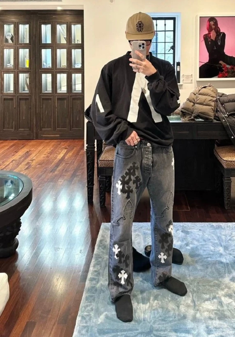 【Chrome Hearts】クロムハーツ ブラック＆ホワイト クロスパッチ フレイムニージーンズ
