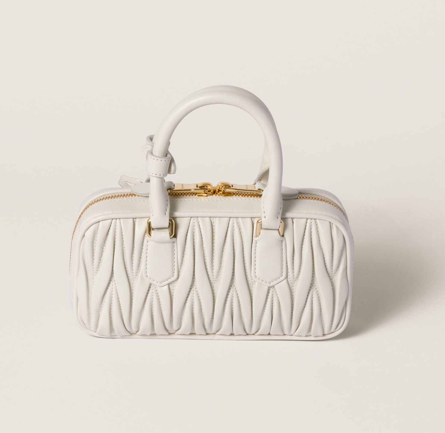 MiuMiu 新作 レディース ショルダーバッグ・ポシェット MINI