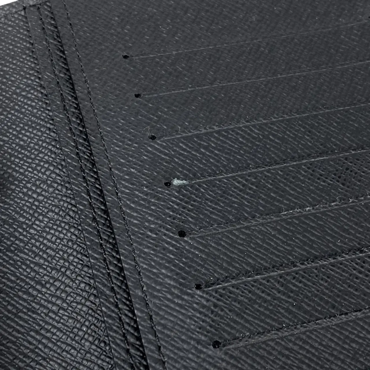 ルイヴィトン LOUIS VUITTON ポルトフォイユ ブラザ 札入れ 小銭入れ 二つ折り シュプリーム SUPREME 長財布 エピ ノワール(ブラック) M67721