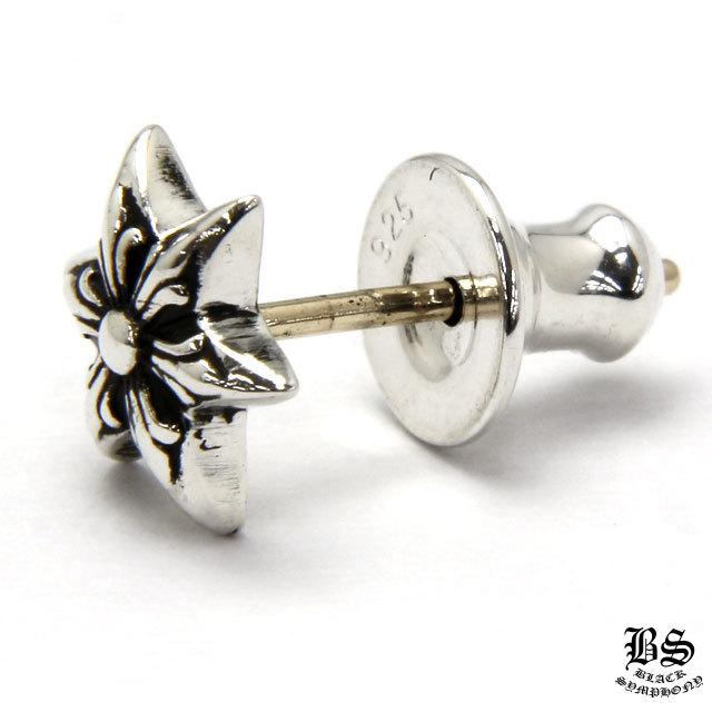 クロムハーツ スタースタッドピアス