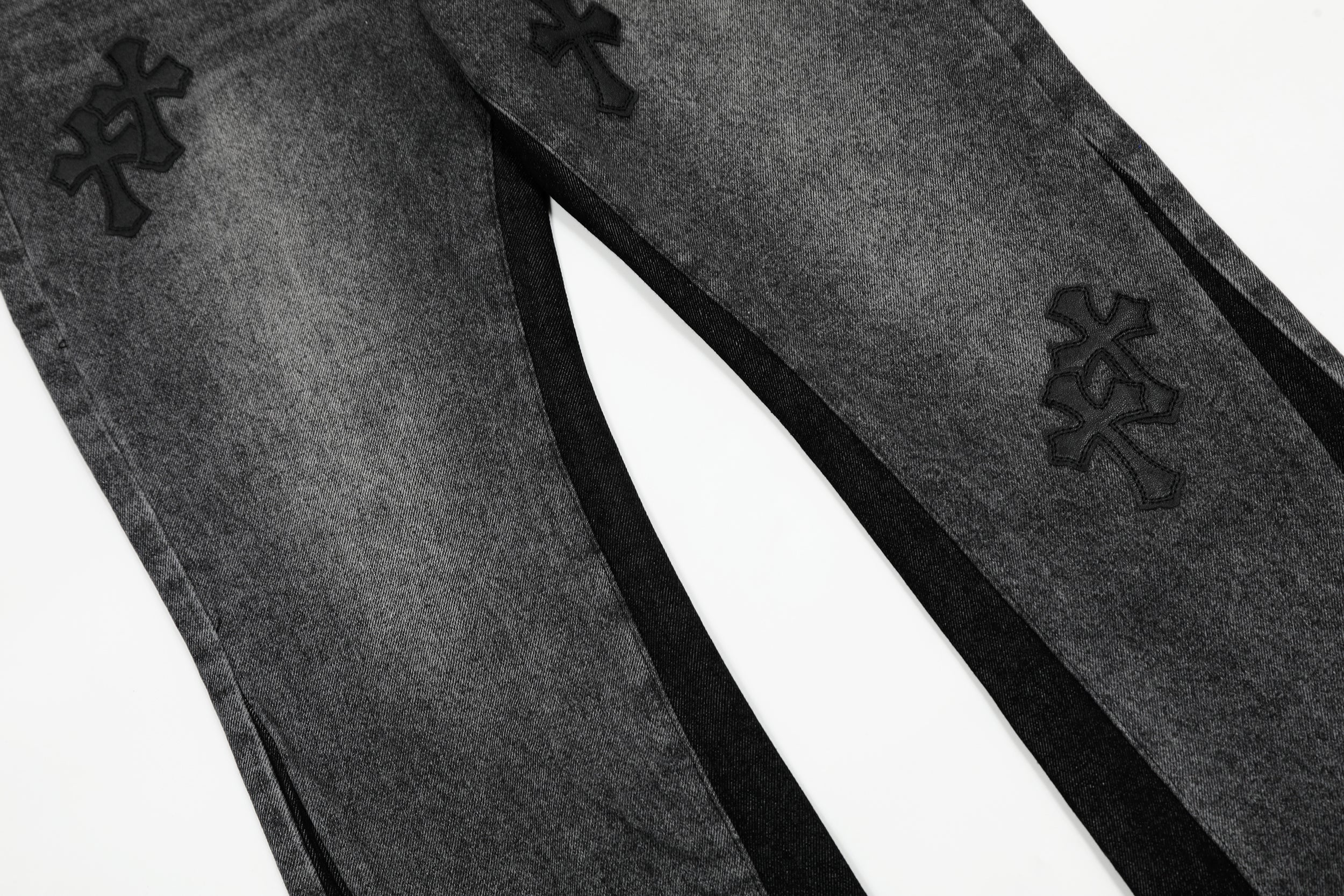 【Chrome Hearts】クロムハーツ ギャラリーデパート クロスパッチ フレアデニムジーンズ