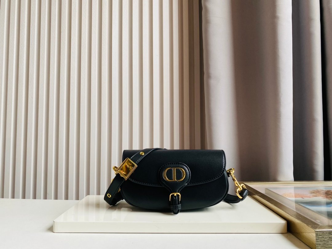 Christian Dior 【ディオール】Bobby ショルダーバッグ21x12x5cm-高島屋オンラインストア - 公式