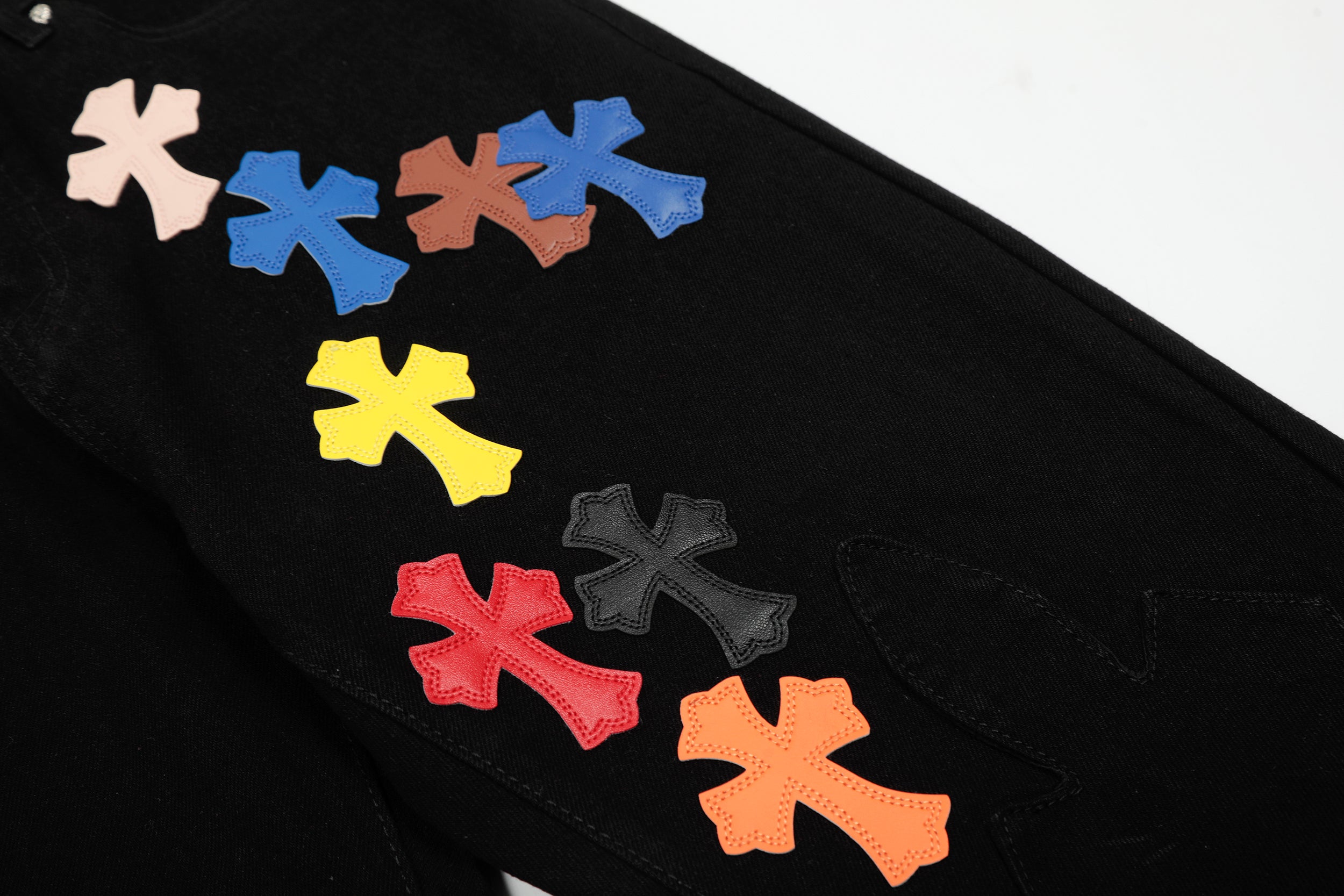 【Chrome Hearts】クロムハーツ カラー＆パッチ フレイムニージーンズ