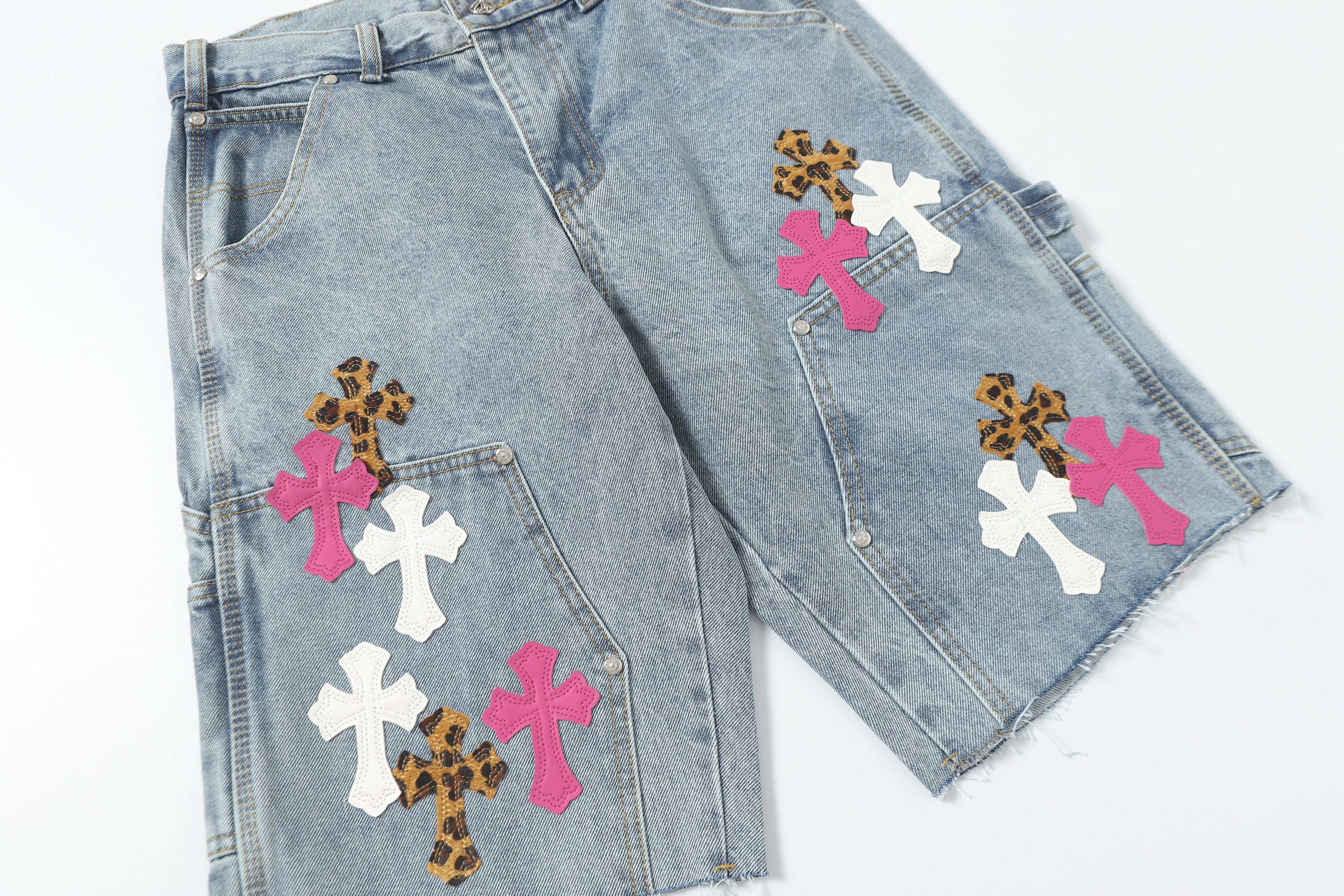 【Chrome Hearts】クロムハーツ ヴィンテージクロスパッチワーク ウォッシュドカーペンターデニムショートパンツ 201