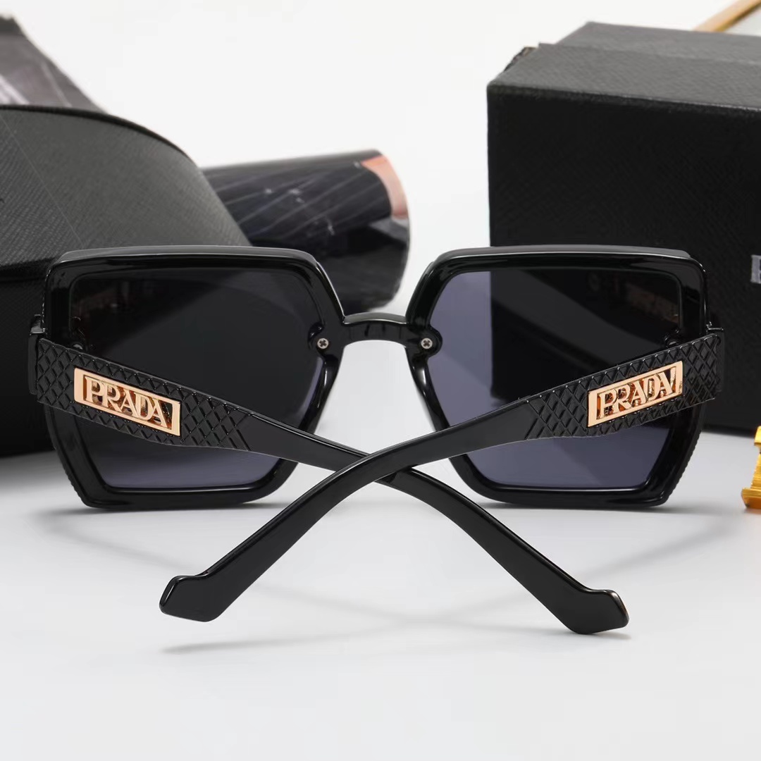 Prada サングラス S0004