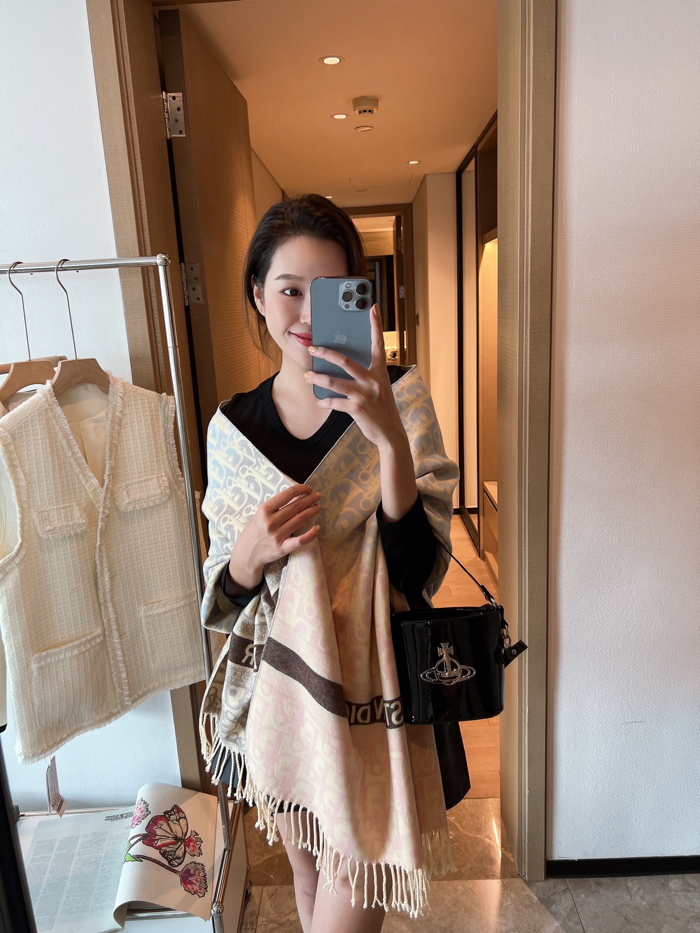 【Dior】最新のグラデーションスカーフ-高島屋オンラインストア - 公式