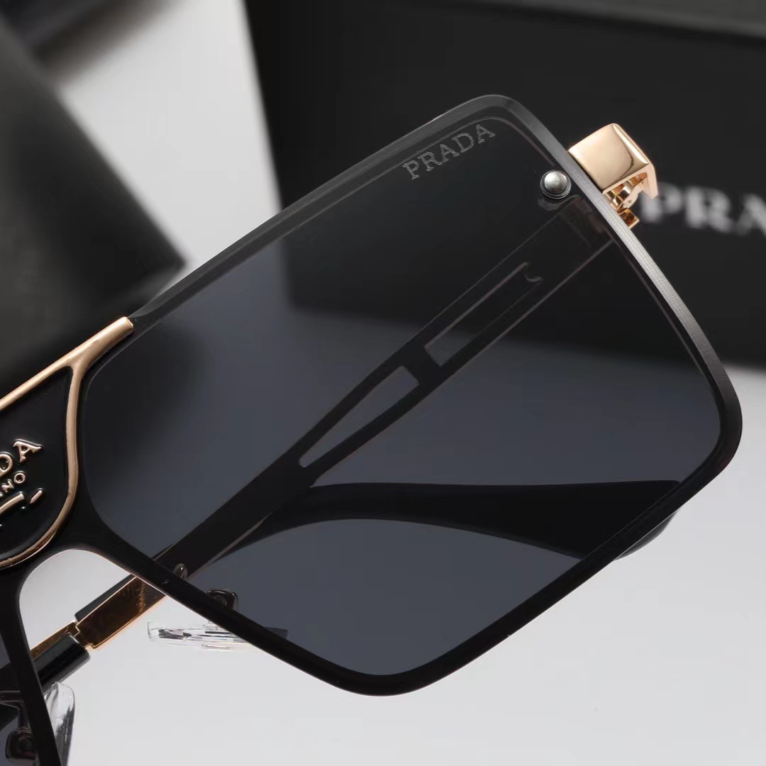 Prada サングラス S0013 NEW