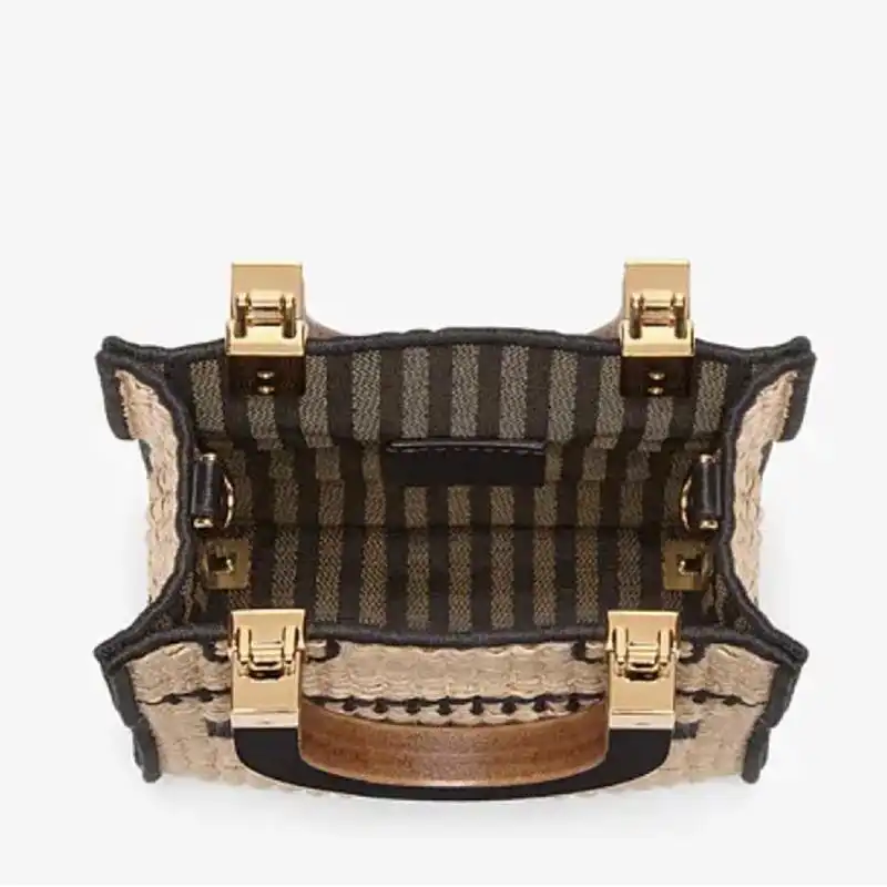 【 FENDI】 大注目 お洒落可愛い　SUNSHINE SHOPPER MINI☆【バッグ】-高島屋オンラインストア - 公式
