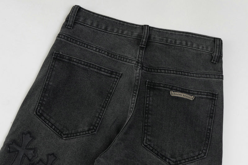 【Chrome Hearts】クロムハーツ ブラック＆ホワイト クロスパッチ フレイムニージーンズ