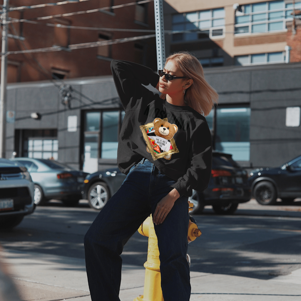 MOSCHINOスウェット クル パーカー プリント  綿　男女兼用