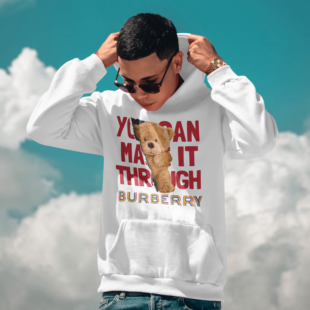 Burberryスウェット クル パーカー プリント  綿　男女兼用