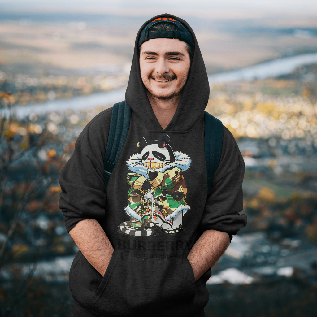 Burberryスウェット クル パーカー プリント  綿　男女兼用