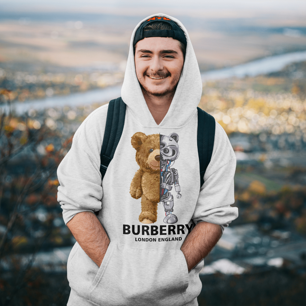 Burberryスウェット クル パーカー プリント  綿　男女兼用