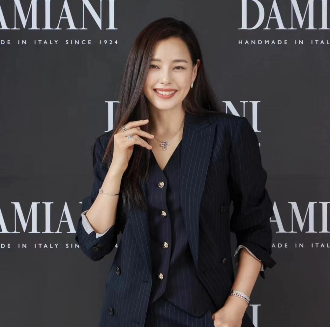 【国内発送/直営店】ダミアーニ DAMIANI ネックレス ベル エポック XS 20083490 ダブル クロス パヴェ ダイヤモンド 0.38ct K18WG