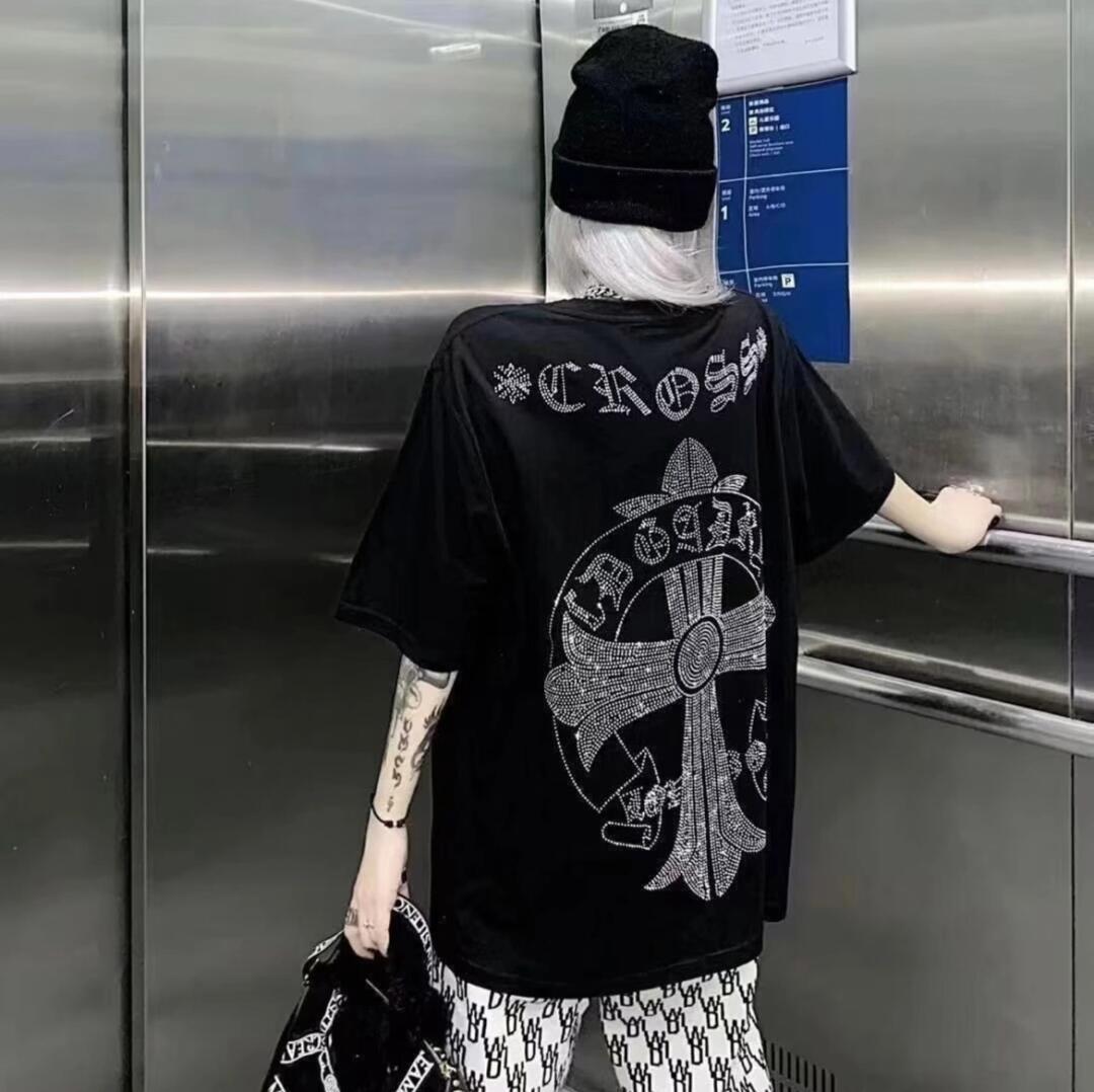 【Chrome Hearts】クロムハーツ Tシャツ サンスクリット文字 クロスラインストーン 半袖