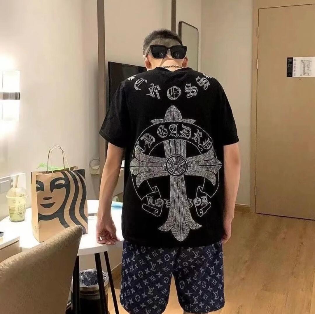 【Chrome Hearts】クロムハーツ Tシャツ サンスクリット文字 クロスラインストーン 半袖