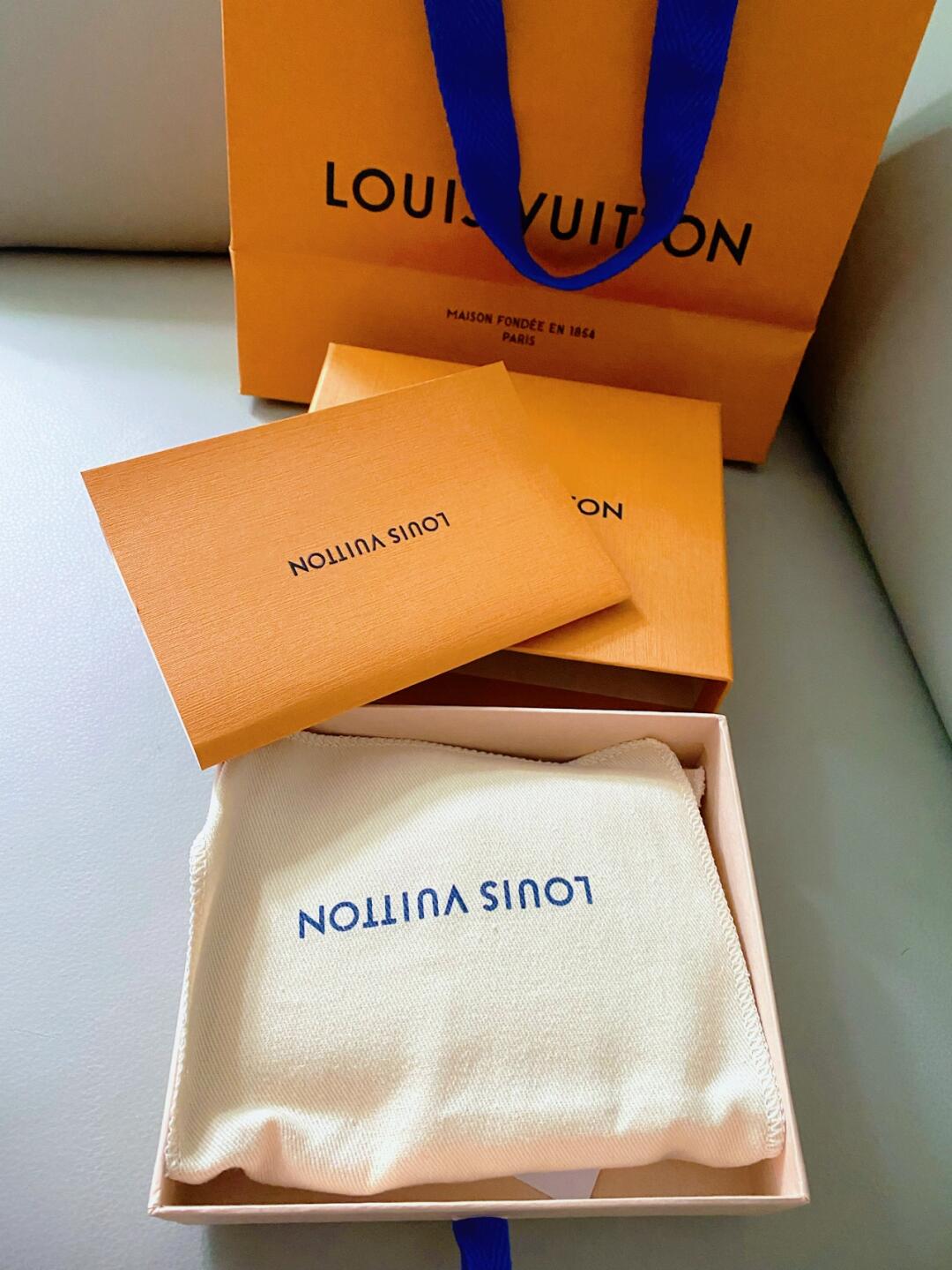 【高品質】人気★LOUIS VUITTON ポルトフォイユ・ヴィクトリーヌ ミニ財布 M62472 M41938  M62360 M62360 N41659 N64022 M80968 M81459 M81728 M64060 M64577-高島屋オンラインストア - 公式