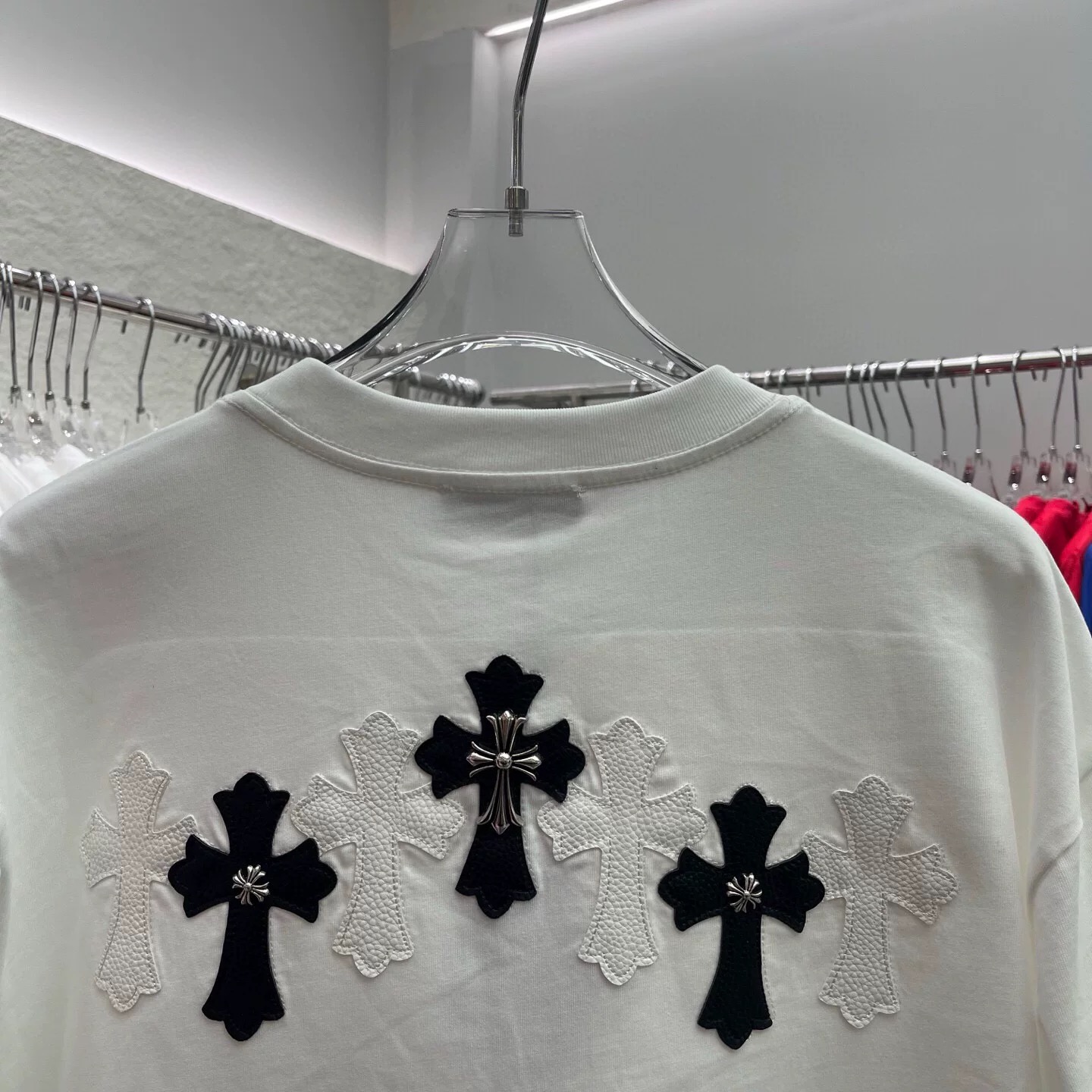 【Chrome Hearts】2025新作 クロムハーツ Tシャツ 男女兼用 高品質 半袖 CH044