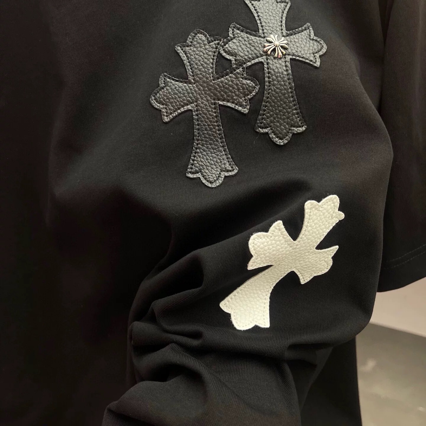 【Chrome Hearts】2025新作 クロムハーツ Tシャツ 男女兼用 高品質 半袖 CH044