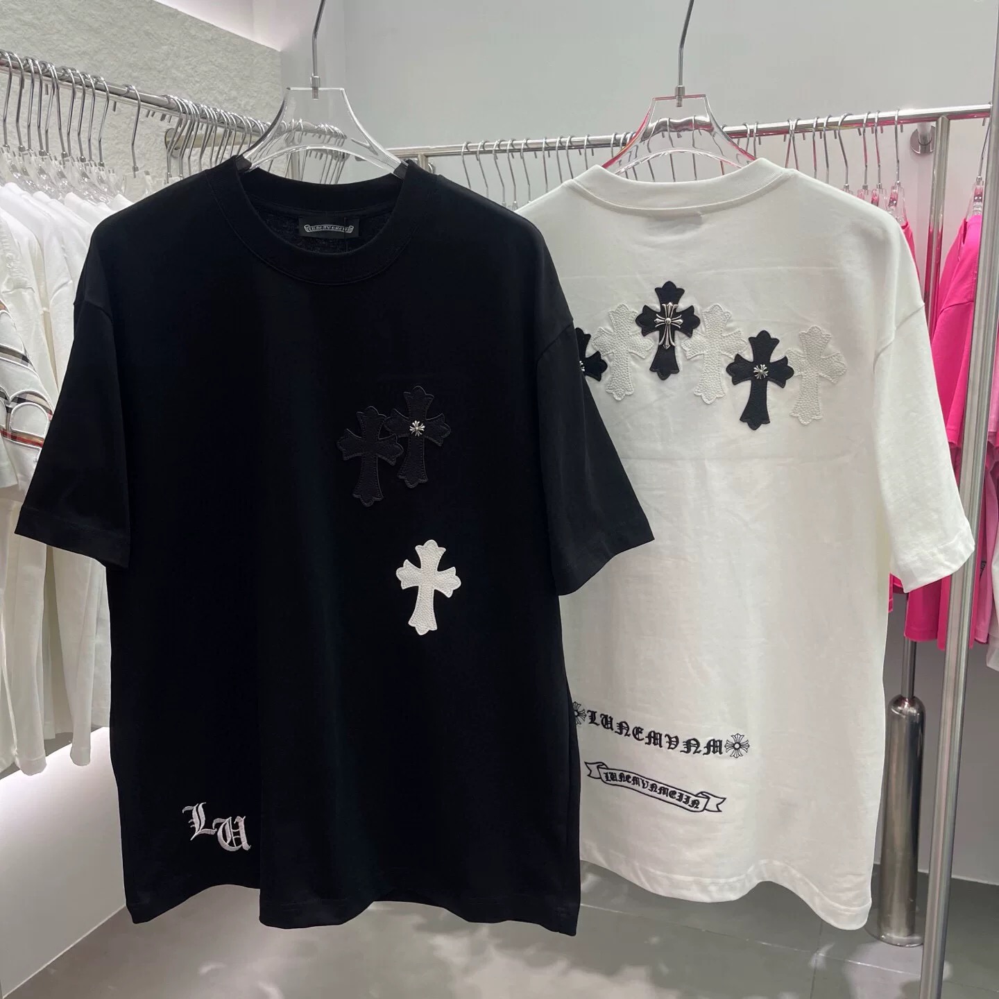 【Chrome Hearts】2025新作 クロムハーツ Tシャツ 男女兼用 高品質 半袖 CH044