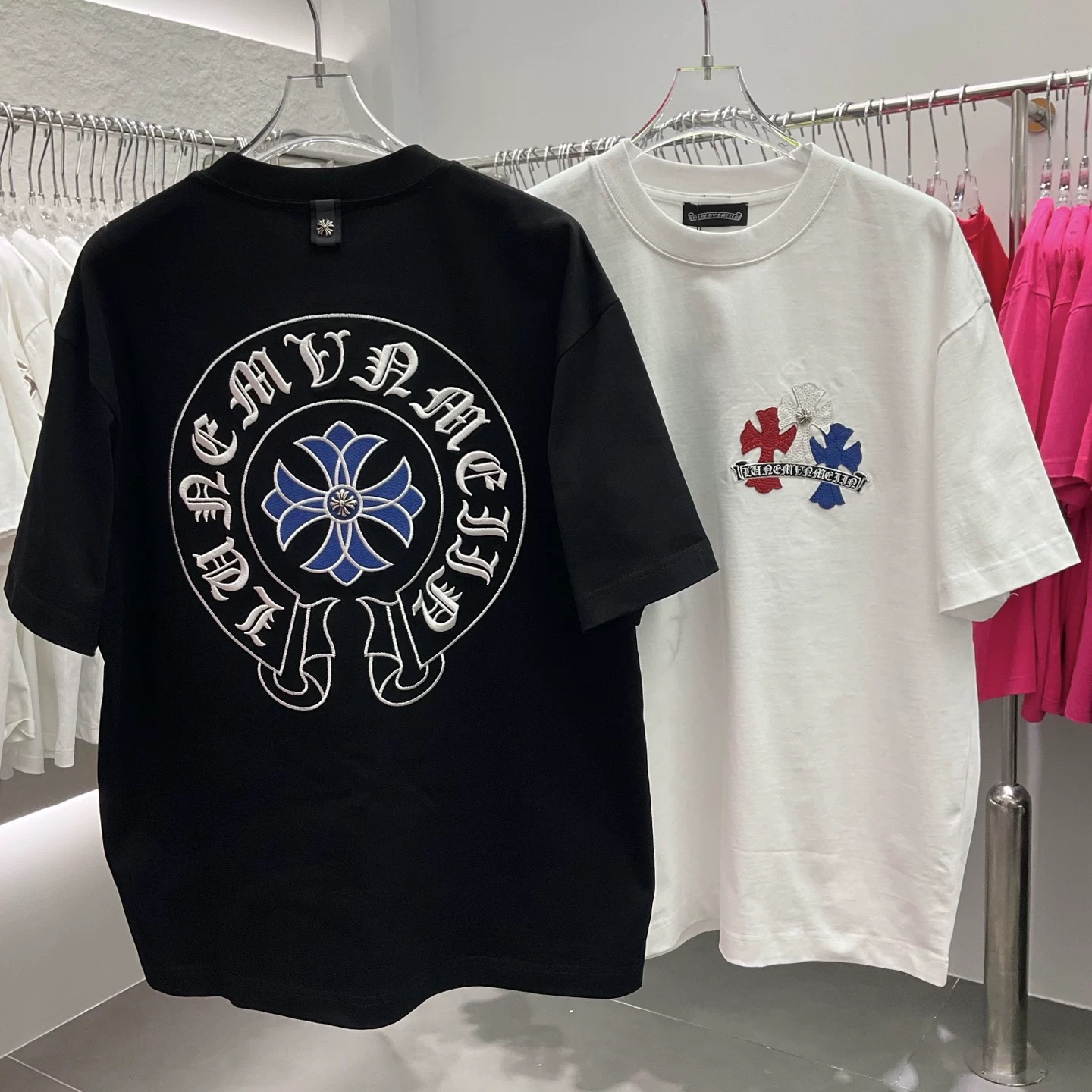 【Chrome Hearts】2025新作 クロムハーツ Tシャツ 男女兼用 高品質 半袖 CH049