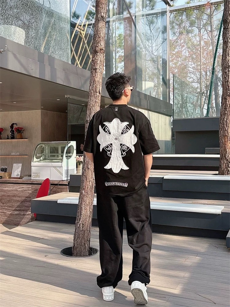 【Chrome Hearts】2025新作 クロムハーツ Tシャツ 男女兼用 高品質 半袖 CH050