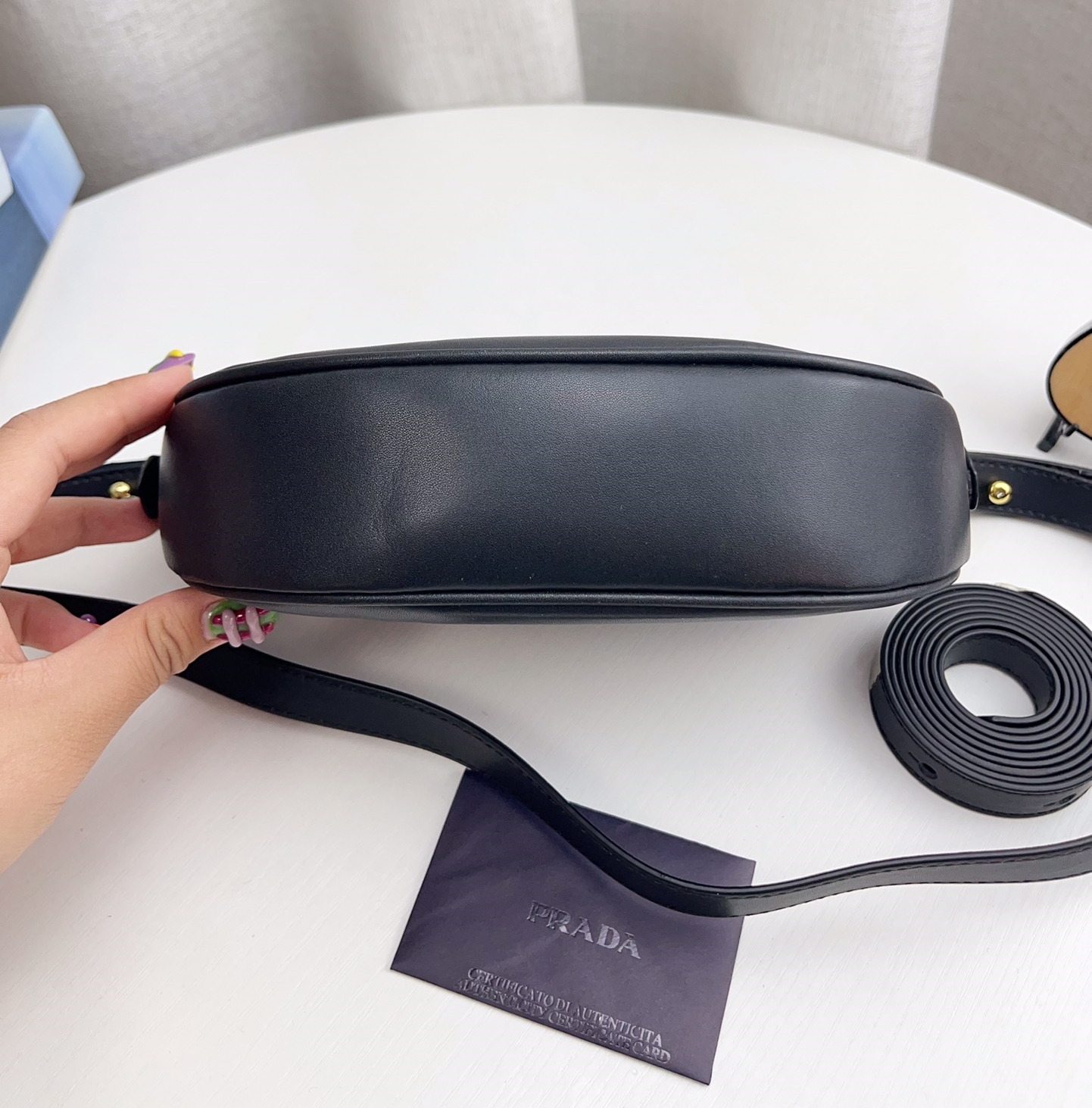 PRADA フラップ付 プラダ アーケ レザー ショルダーバッグ