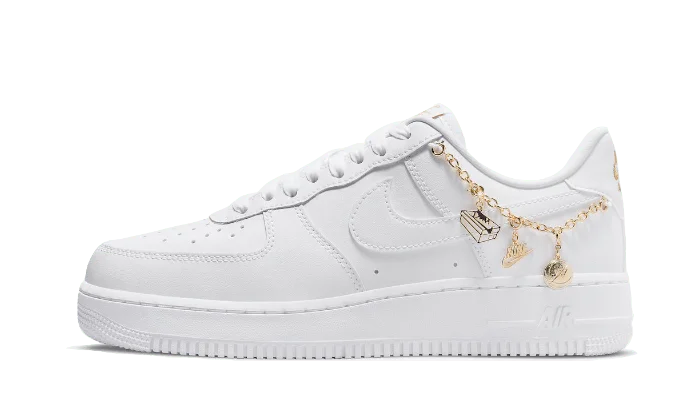 ナイキ｜NIKE LX Lucky Charms White-高島屋オンラインストア - 公式