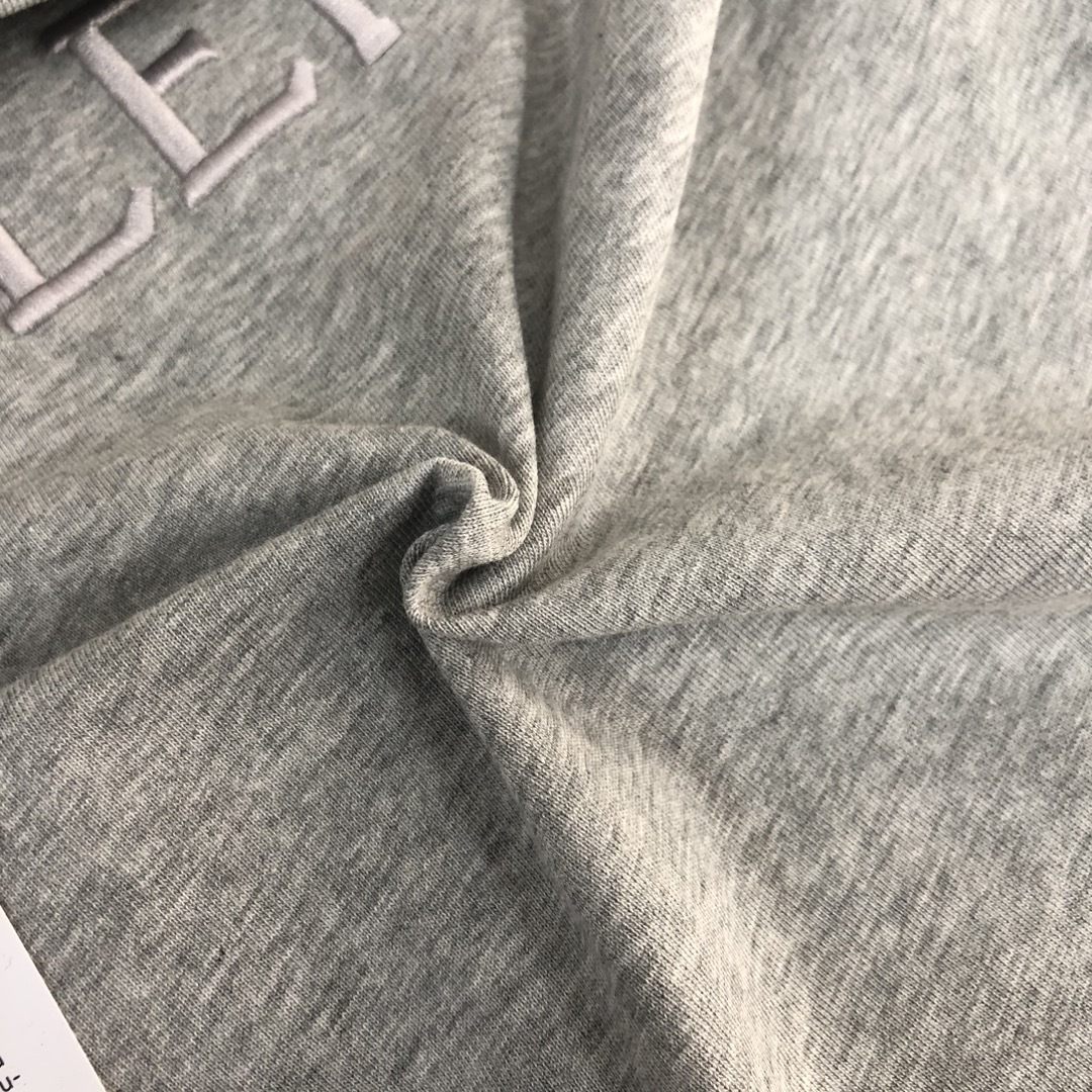 【Moncler】2025年新作 モンクレール メンズ 半袖 ラウンドネック 刺繍Tシャツ