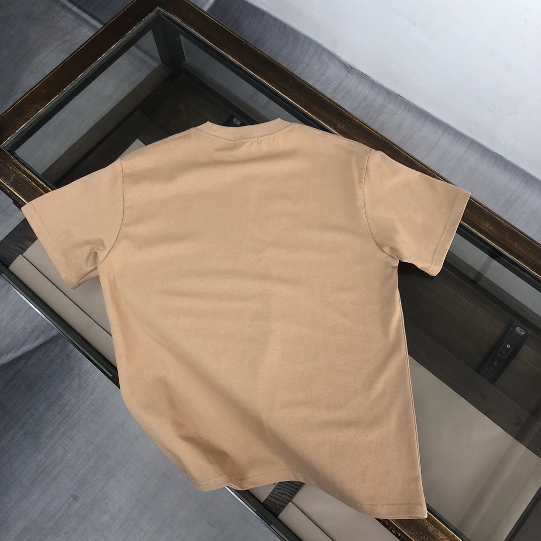 【Moncler】2025年新作 モンクレール メンズ 半袖 ラウンドネック 刺繍Tシャツ MC005