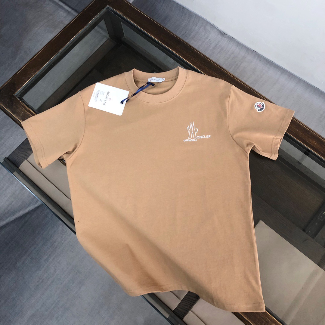 【Moncler】2025年新作 モンクレール メンズ 半袖 ラウンドネック 刺繍Tシャツ MC005