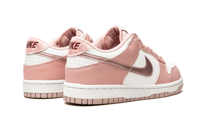 ナイキ｜NIKE Pink Velvet-高島屋オンラインストア - 公式