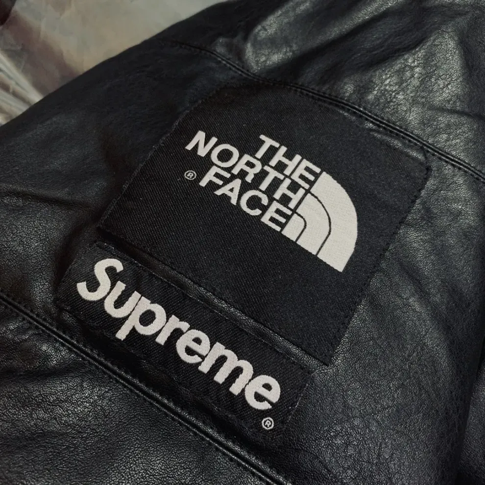 Supreme x THE NORTH FACE FW17 leather jacket（SUP-FW17-617）