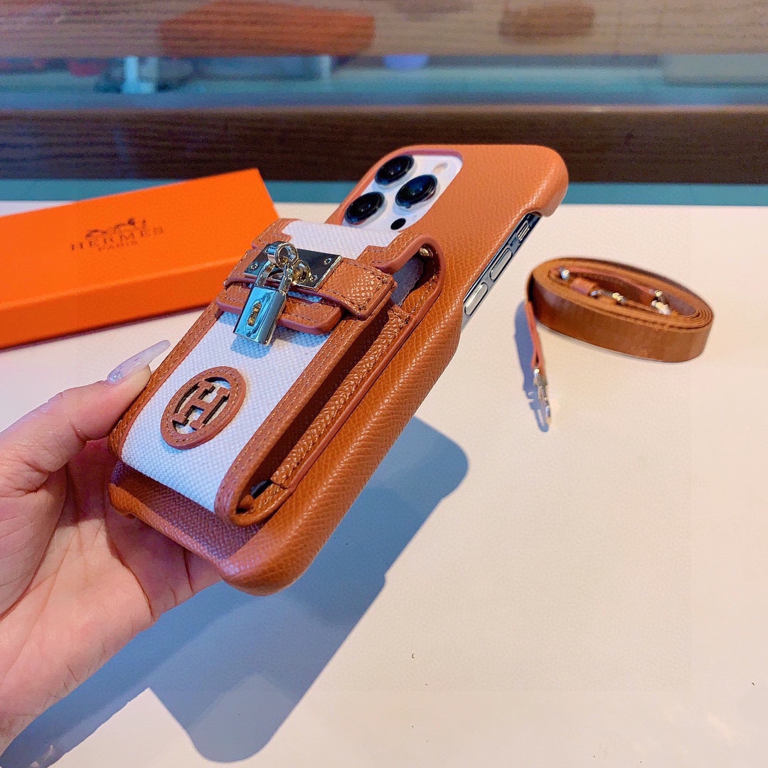 【HERMES】エルメス ダークカラー ななめスパン 電話ケース zm-高島屋オンラインストア - 公式